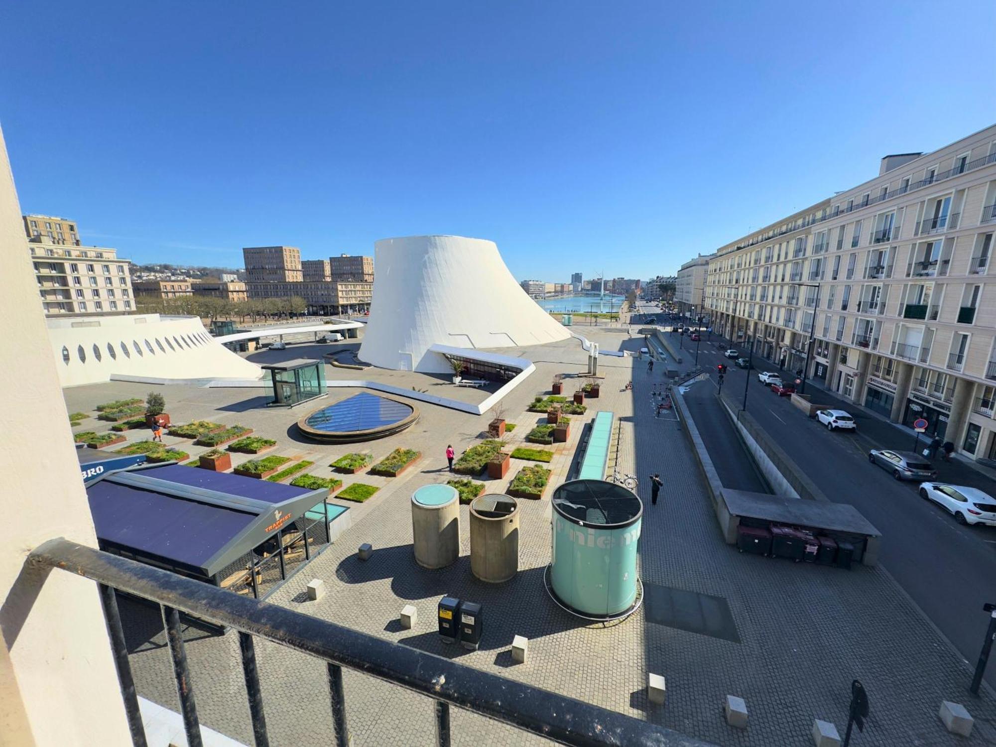 L'Escale Appartements Et Suites En Bord De Mer Le Havre Exterior foto